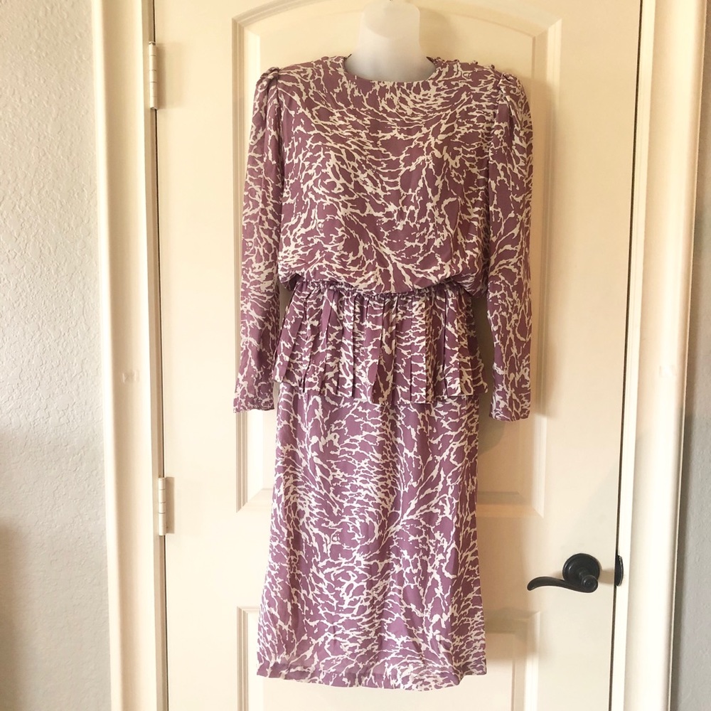 Vintage Dim the Lites lavender print peplum Dress with shoulder pads size 4